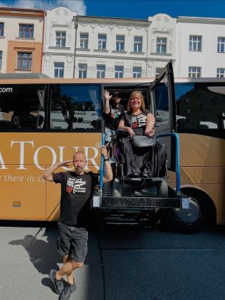 🔹 Naše Janinka je sice ze zPlzně, ale my svištíme opět do Brna 🚀🚀🚀. 👉 Konkrétně do Rosic na Česnekové slavnosti 🧄. 🔹 Od...